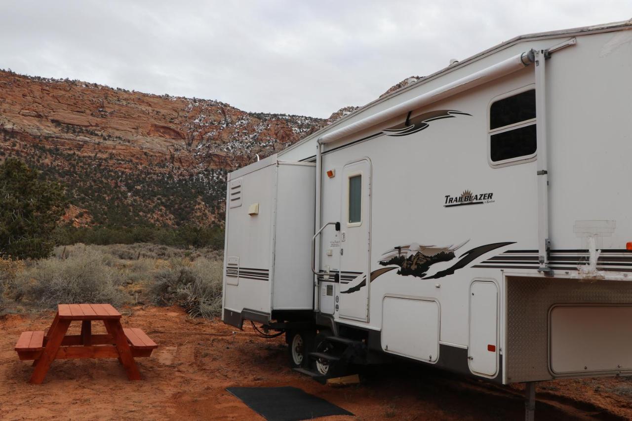 Camp Valhalla At Zion Hotel Colorado City Eksteriør billede